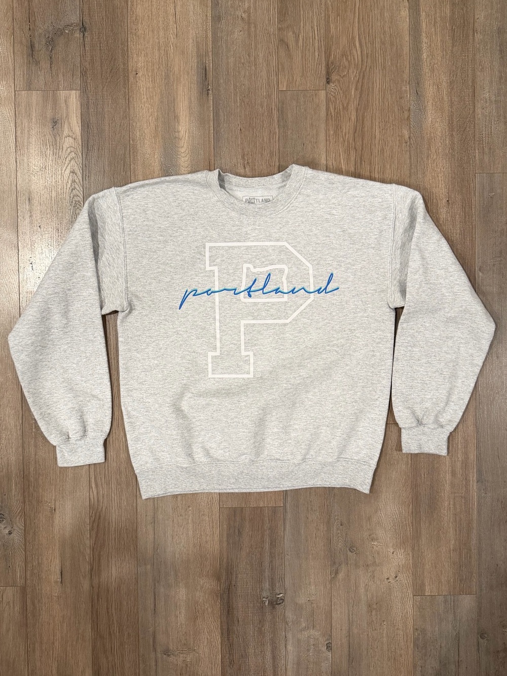 Portland Script 'P' Crewneck Sweatshirt - Light Gray
